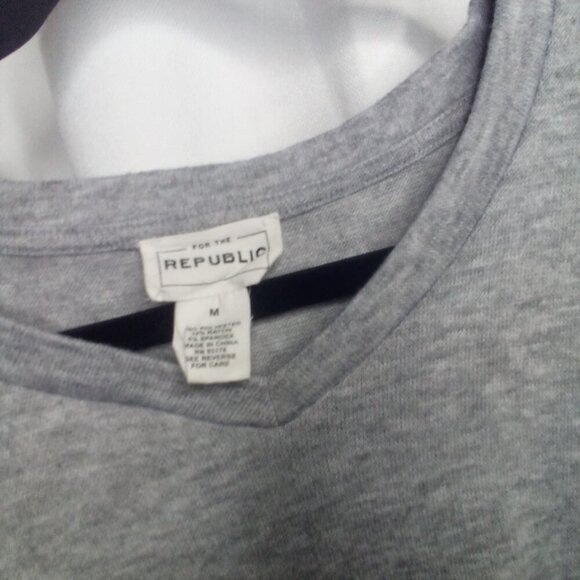 For The Republic Shirt M Women Long Sleeve Cross Front Gray - Picture 5 of 14